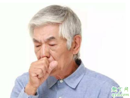 洗澡可以止咳吗 喝冰水可以止咳吗