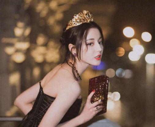 中国十大90后女明星排行榜，郑爽感情一波三折，迪丽热巴美若天仙