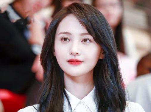 中国十大90后女明星排行榜，郑爽感情一波三折，迪丽热巴美若天仙