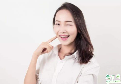 打哈欠下巴脱臼是病吗 为什么打哈欠会掉下巴