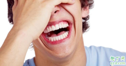 打哈欠下巴脱臼是病吗 为什么打哈欠会掉下巴