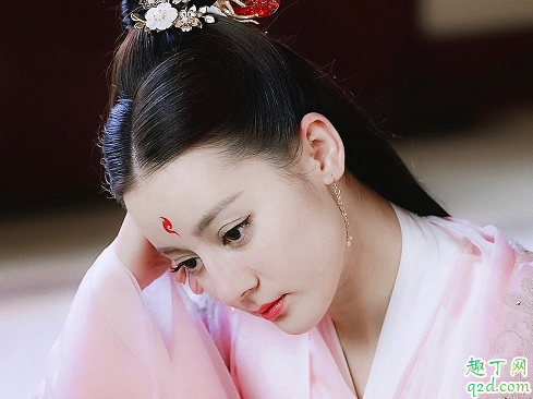 枕上书凤九额头的凤羽花和魔尊渺落有关吗 渺落和凤九关系揭秘