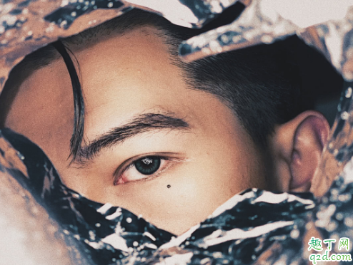 薯片袋怎么拍照好看 薯片袋拍照教程