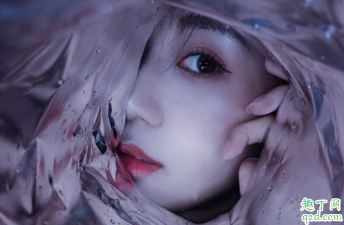 薯片袋怎么拍照好看 薯片袋拍照教程