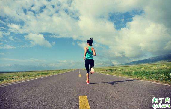 疫情期间可以戴口罩跑步吗 疫情期间可以戴口罩出门散步吗