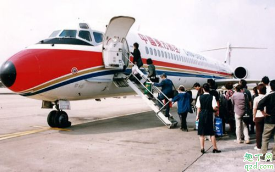 疫情期间坐飞机怎么选座 疫情期间飞机坐哪里安全