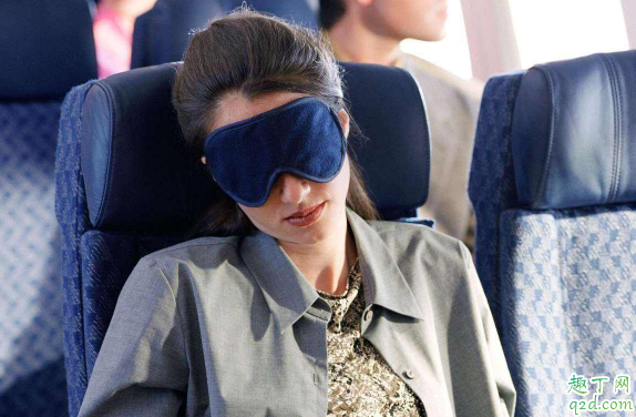 疫情期间坐飞机怎么选座 疫情期间飞机坐哪里安全