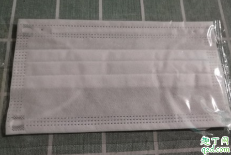 两面都是白色的口罩有用吗 一次性白色口罩的正确戴法