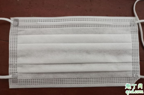 白色口罩是什么人戴的 白色的医用口罩可以防传染吗