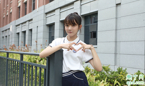 时光与你都很甜洛钦歌喜欢谁 洛钦歌结局和谁在一起了