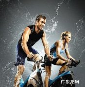 生活中的哪些运动不伤膝盖而且还塑身