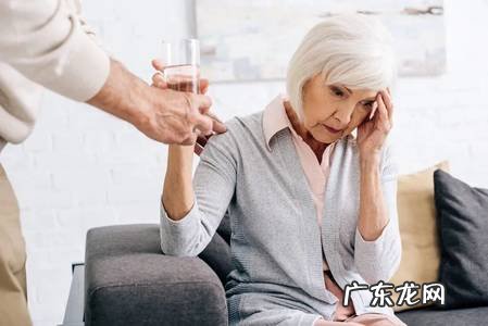 偏头痛该怎么吃药?如何远离偏头痛?