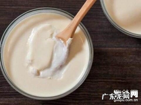 狗狗便秘该怎么办？狗便秘原因，狗便秘吃什么？