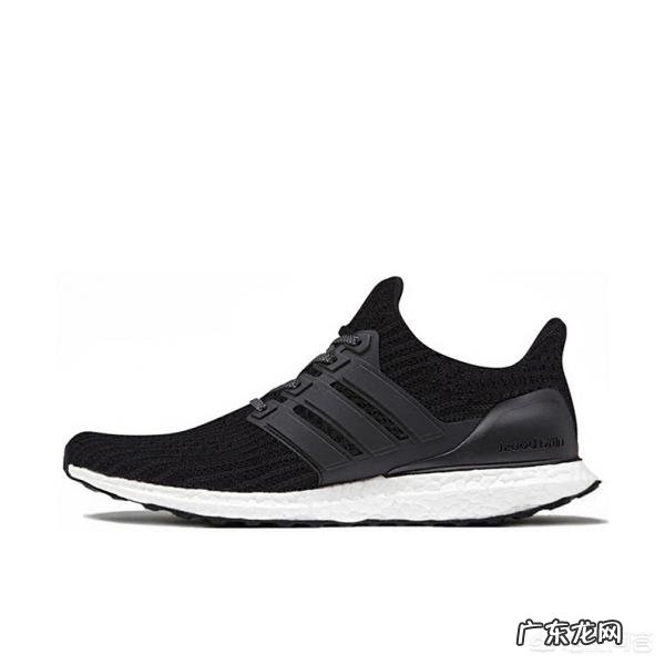 Adidas boost中，哪款鞋的脚感最好？