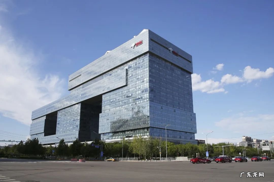 京东为何突然给员工涨薪 京东宣布员工平均年薪将涨至16薪