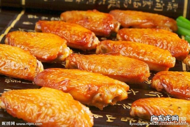 假如吃了一斤的炸鸡翅，是会胖一斤体重还是大于一斤体重？