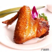 假如吃了一斤的炸鸡翅，是会胖一斤体重还是大于一斤体重？