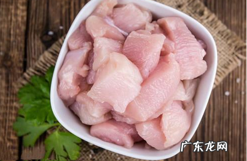 金毛狗狗发烧感冒特性有哪些,金毛狗狗怎样才不容易发烧感冒