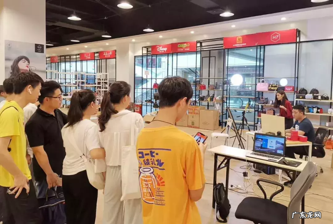 快手小店直播助理是干嘛的？有哪些必备技能？