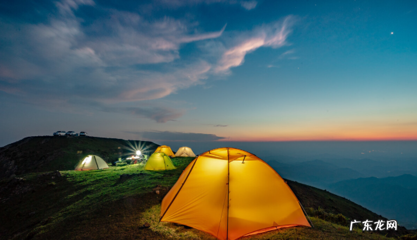 徒步鞋和登山鞋的区别是什么?怎么挑选专业的徒步鞋?