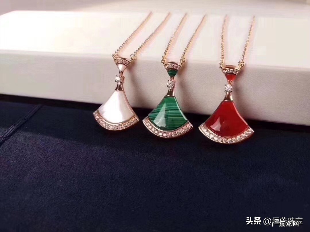 最适合女生的七夕项链推荐 女士项链品牌排行榜前十名