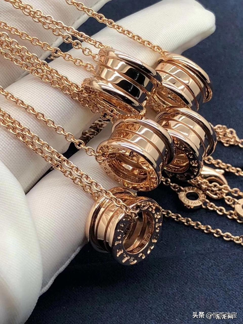 最适合女生的七夕项链推荐 女士项链品牌排行榜前十名