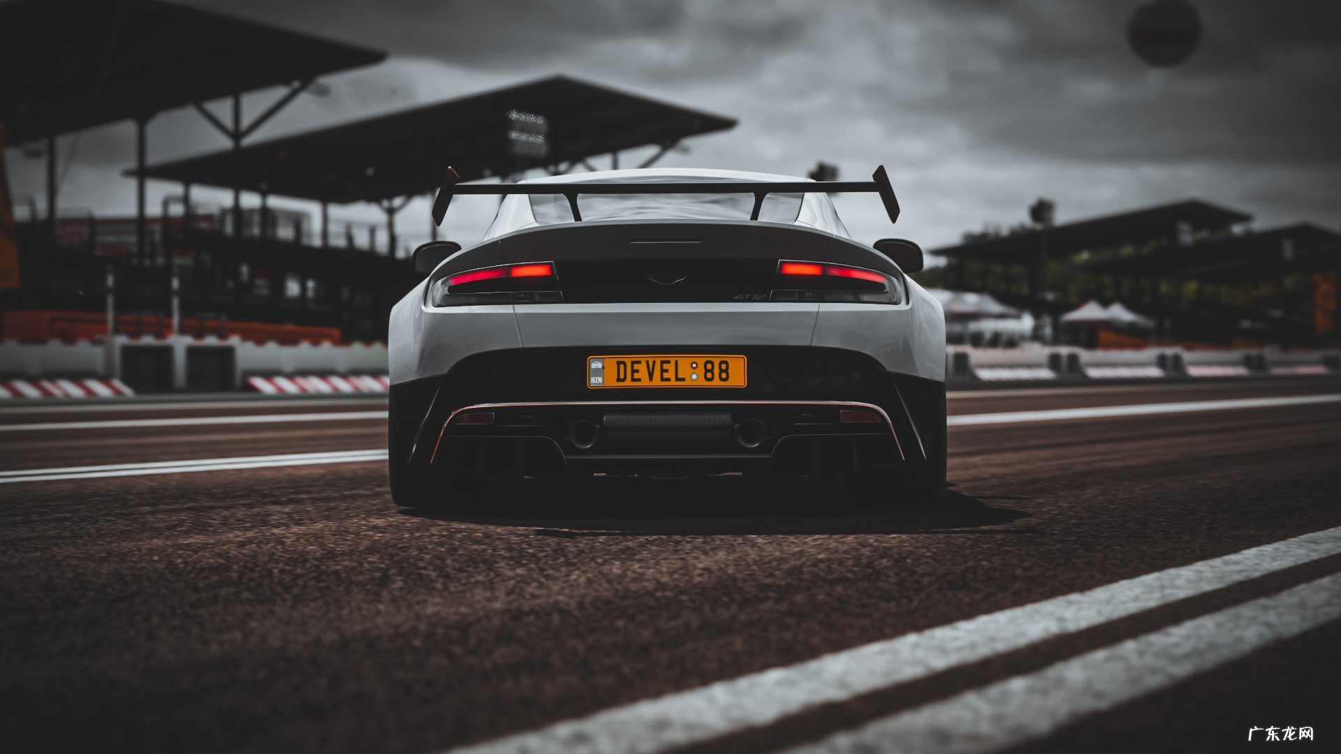 跳绳一般能减肥多少次:每天跳绳多少次可以达到锻炼的效果?