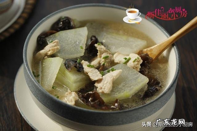 减重十斤的我,每天晚餐都是这么吃,网友:简单营养,低脂又饱腹