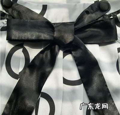 蝴蝶结三种系法步骤 怎么打蝴蝶结好看