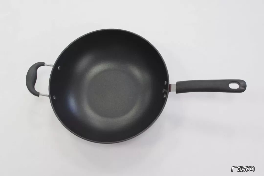 16款铁锅权威测试结果 苏泊尔炒锅怎么样