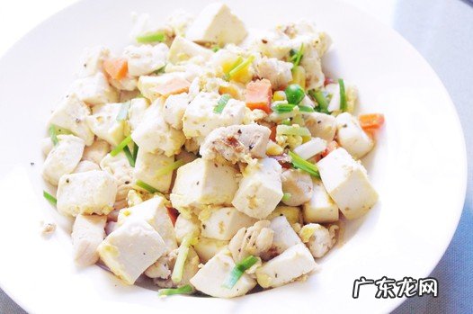 小狗腿瘸了但是按你呢不痛