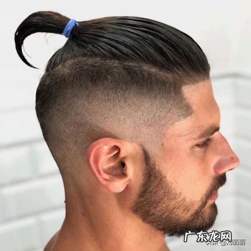 6款人气极高男士发型  男士留什么发型好看