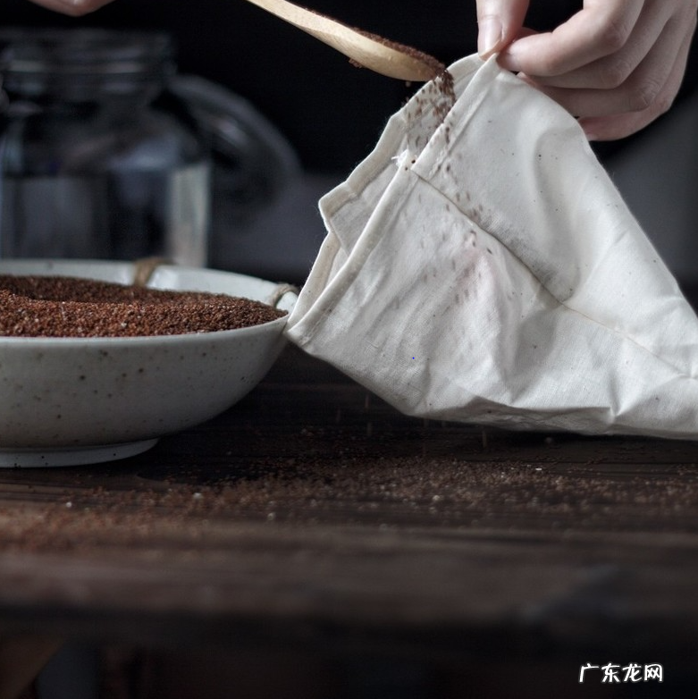 冰粉热量高吗,减肥可以吃吗?