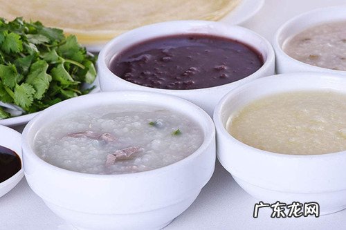 边牧发烧感冒吐红色物件,边牧感冒发烧吐应该怎么办