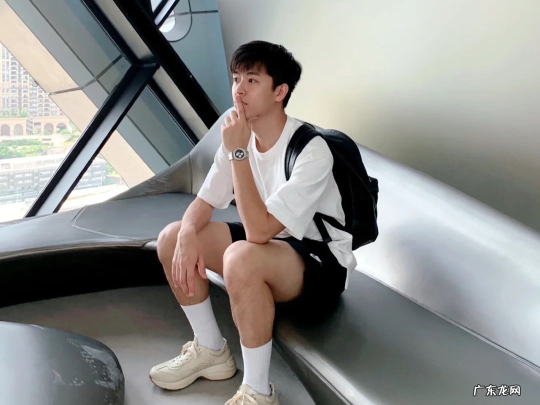 三点教你如何选择合适的鞋子 男士255的鞋是多大的