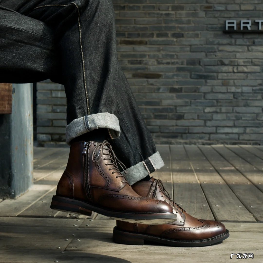 三点教你如何选择合适的鞋子 男士255的鞋是多大的