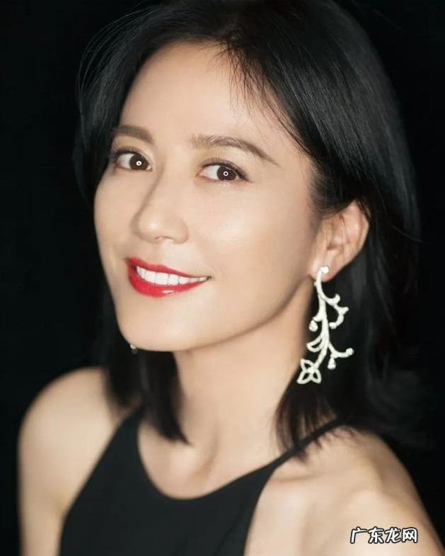 4种减龄发型推荐 适合40岁女人的发型