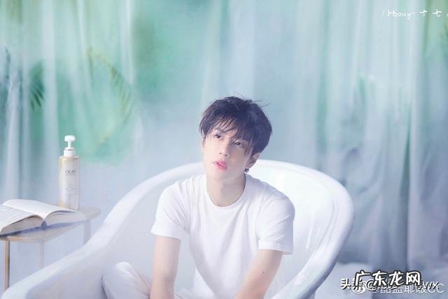 你有过追星的经历吗你见过的最疯狂的追星行为是怎样的