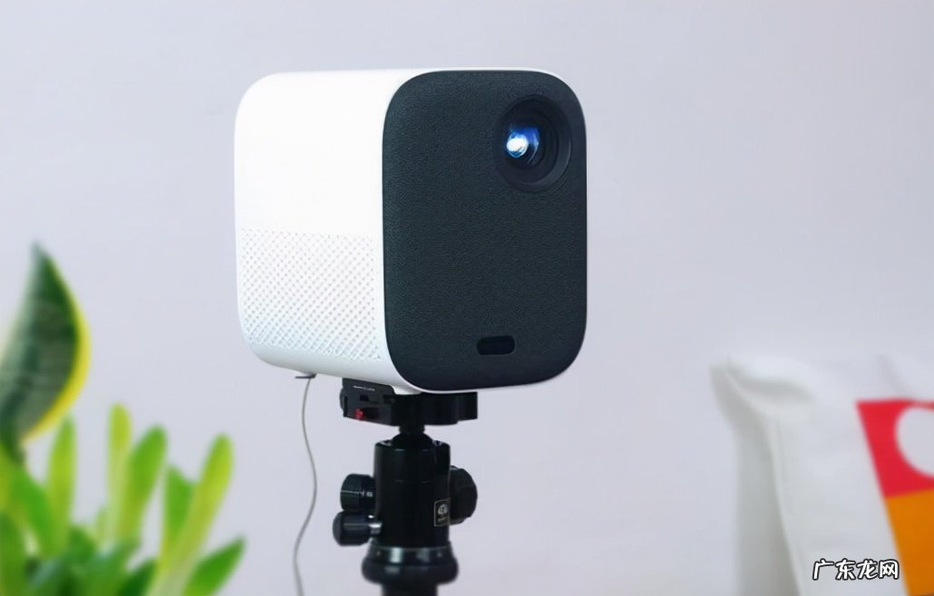 5大好用实惠投影仪推荐 3d家庭影院投影仪哪个品牌好