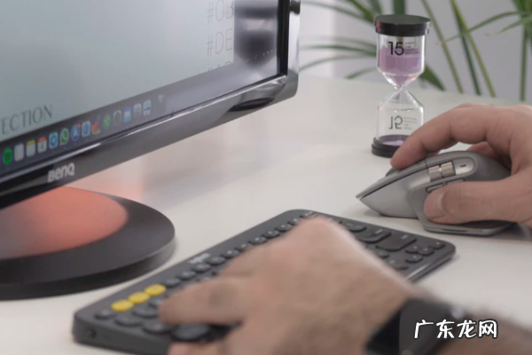 抖音飞鸽举报功能如何使用？