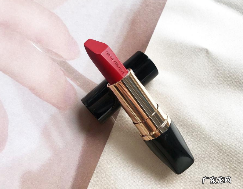 5款持久不掉色口红推荐 不掉色的口红哪个牌子好