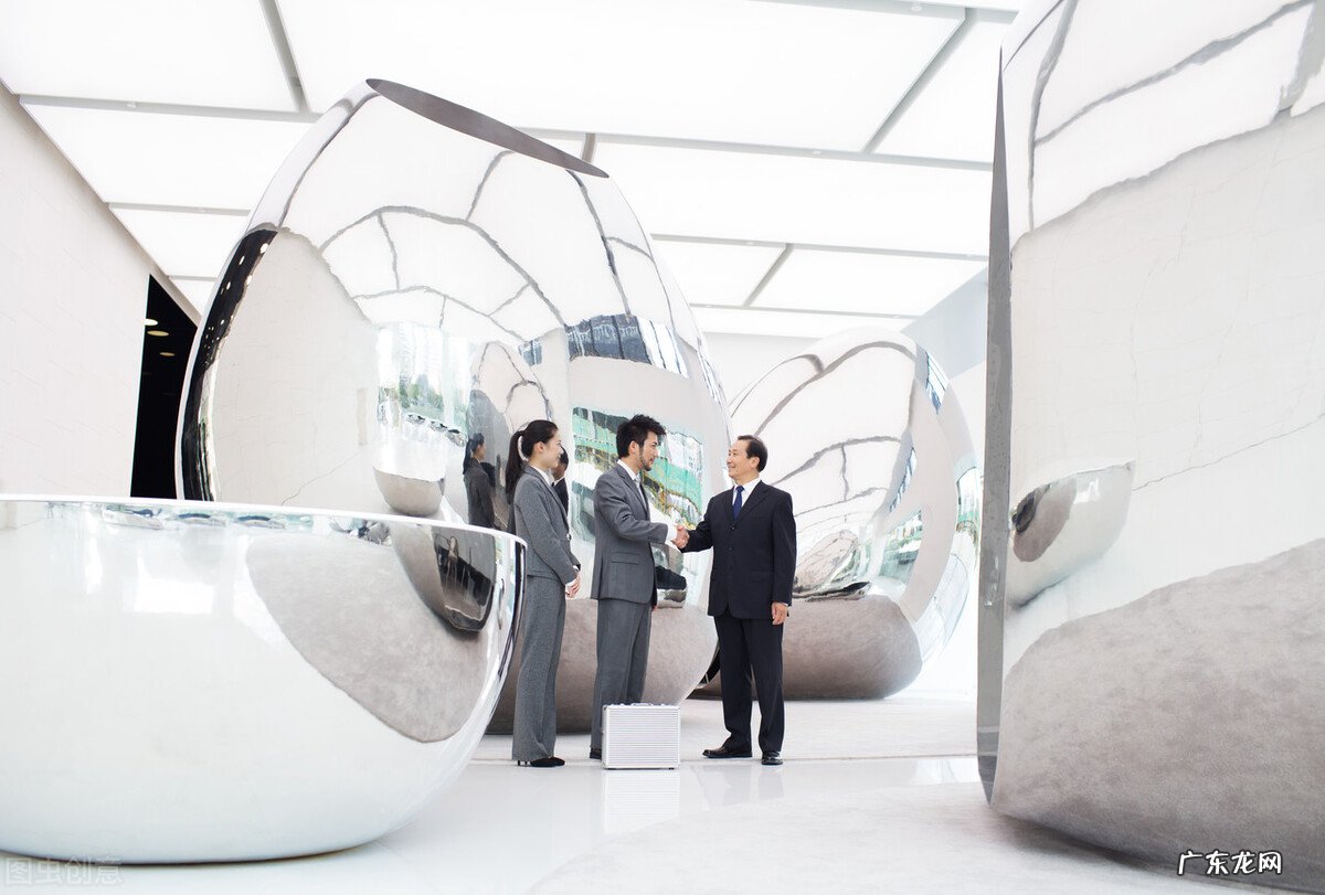 公司转让费一般多少钱?转让公司需要什么流程?