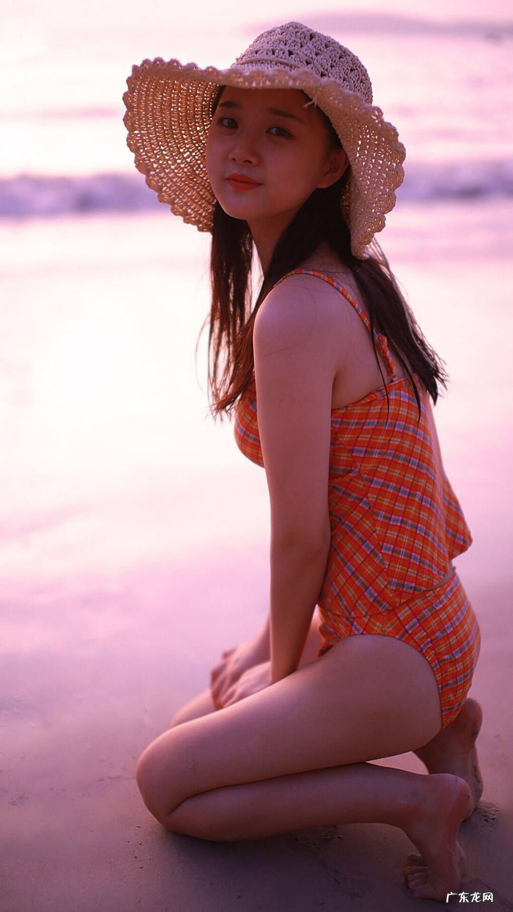 晚上在床上骑自行车能减肥吗:每天晚上坚持45分钟动感单车，一个月下来能瘦多少？