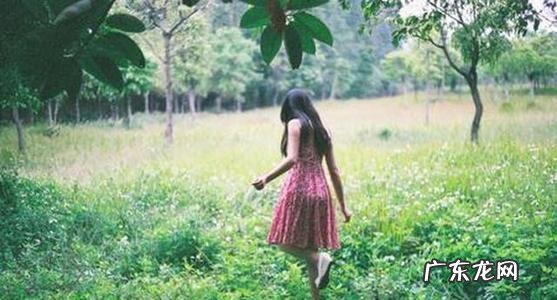 一个人无助的忧伤句子生活 【抖音文案】一个人无助的忧伤句子