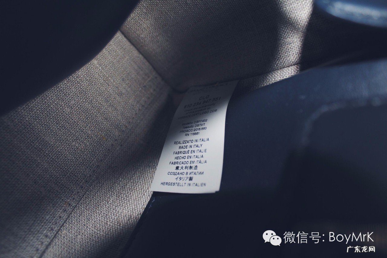 范思哲手袋实物测评 范思哲女包怎么样