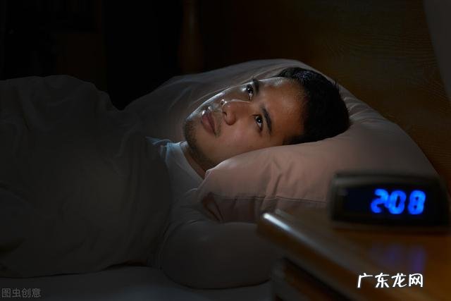 失眠睡不着的小窍门 晚上失眠睡不着教你个好方法