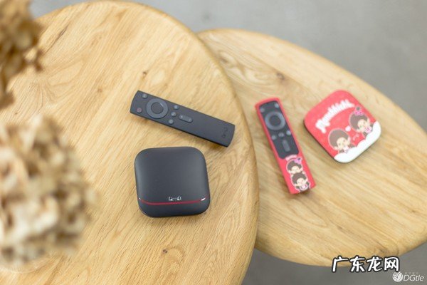 沉浸式开箱测评体验 天猫魔盒 3 Pro M16S