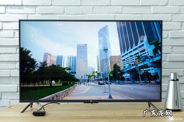 沉浸式开箱测评体验 天猫魔盒 3 Pro M16S