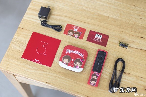 沉浸式开箱测评体验 天猫魔盒 3 Pro M16S