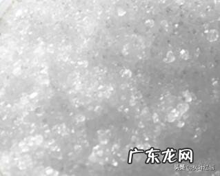 清理皮肤用洗面奶和卸妆水,还需要用别的吗